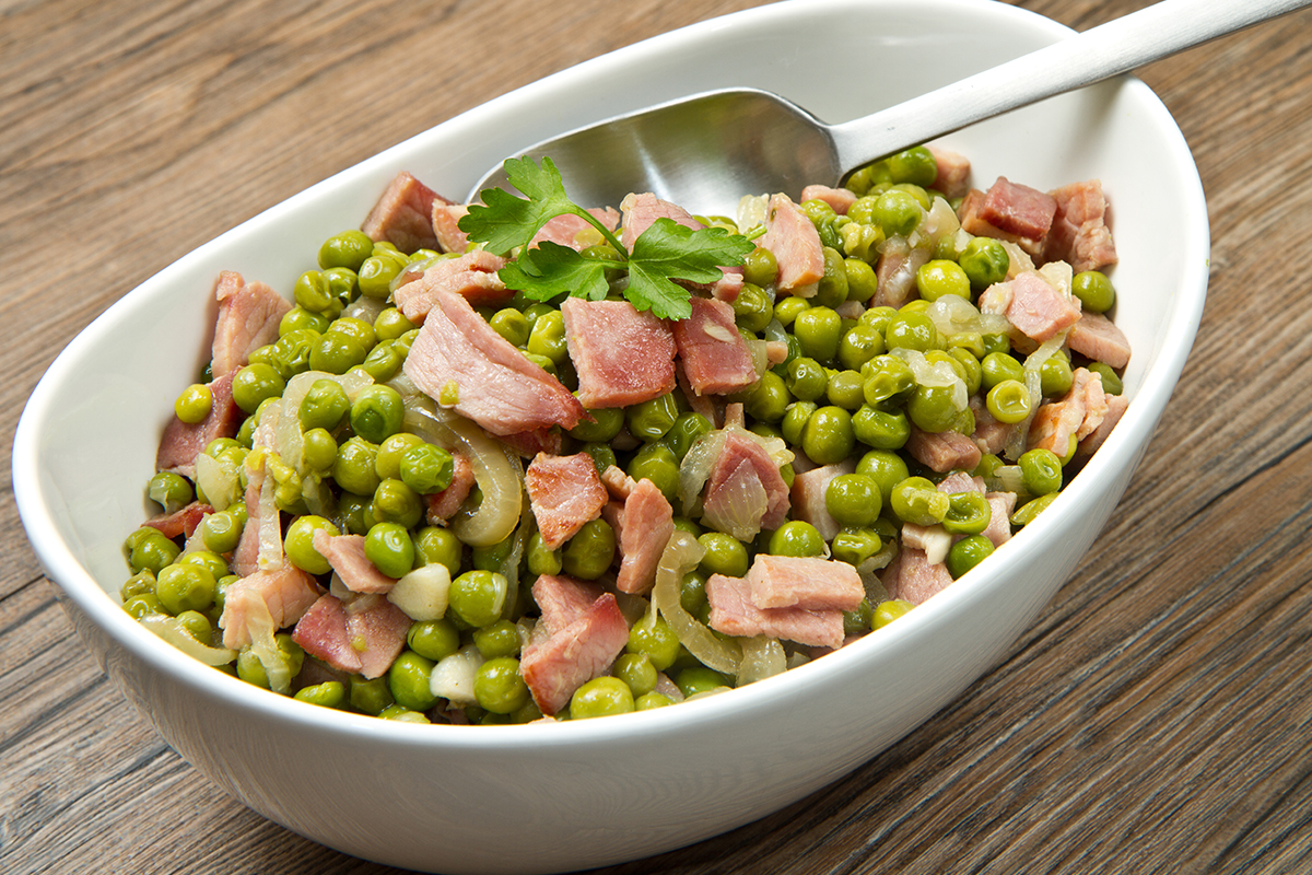 How to make peas with bacon