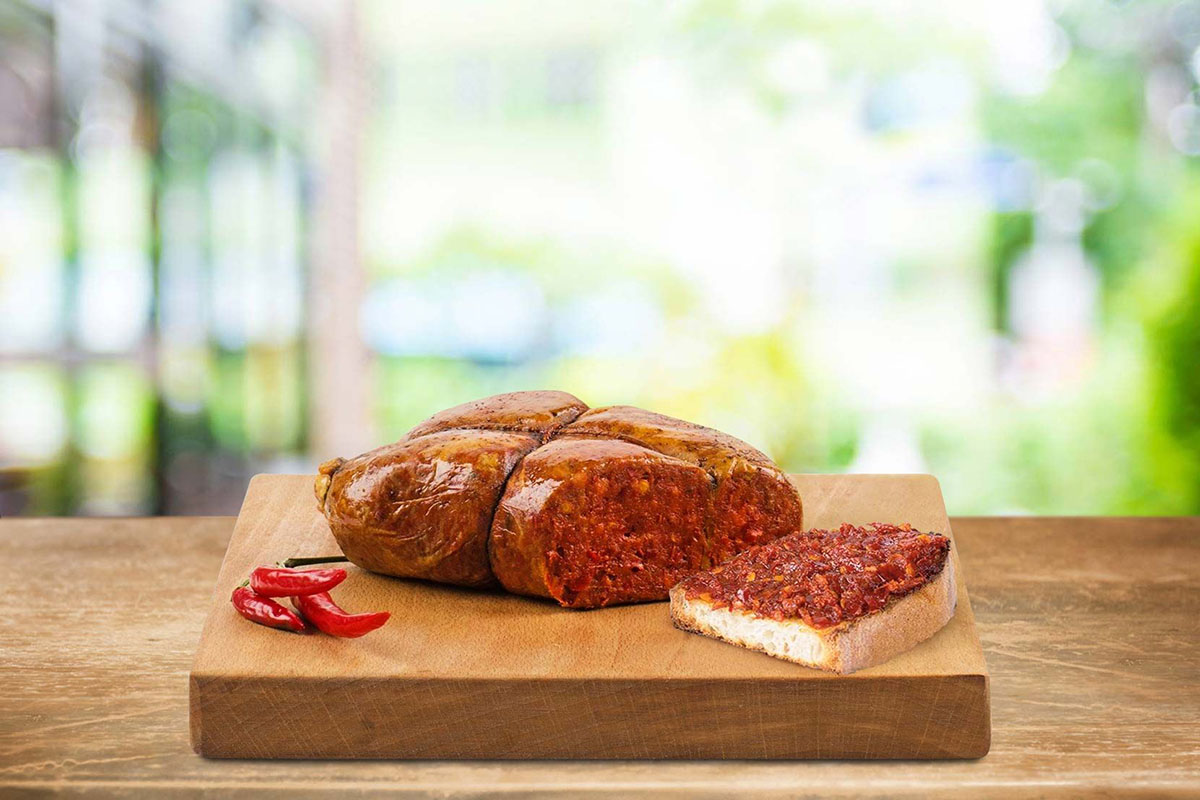'Nduja: from Cinderella to the undisputed queen of the Italian salami