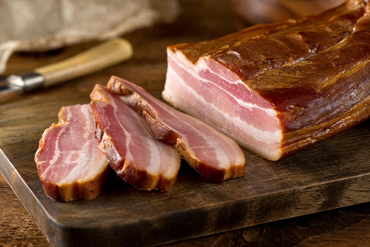 Pancetta di Calabria: how it is made and the best ways to taste it