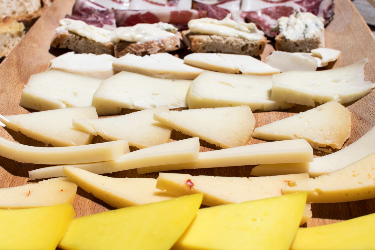 Cheese platter: 5 useful tips