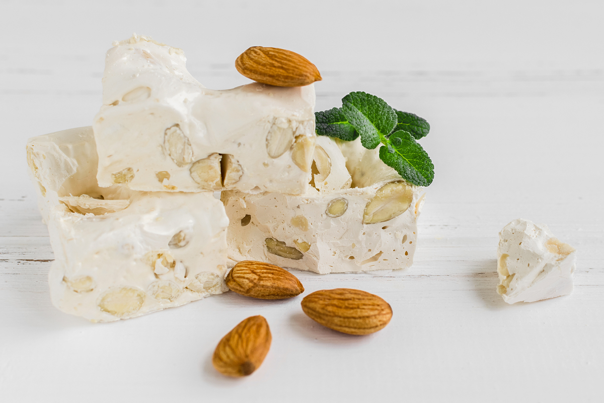 Nougat: history and curiosities of the oldest Christmas dessert